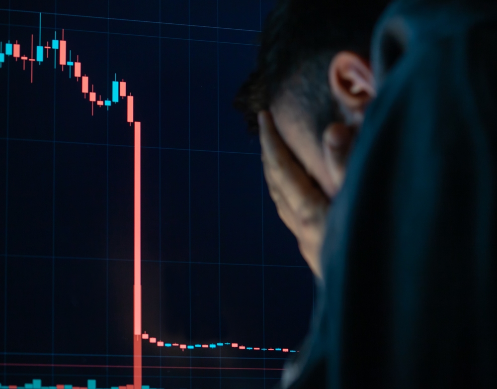 How to Detect Market Manipulation Before Altcoins Crash